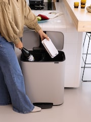 Brabantia Soft Grey Bo Pedal Bin - Image 5 of 6