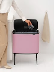 Brabantia Lilac Pink Bo Touch Bin - Image 5 of 6