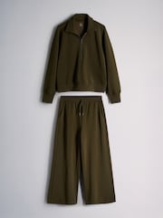 ירוק חאקי - The Set Modal Quarter Zip Top & Joggers Set - תמונה 1 מתוך 5
