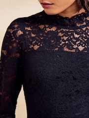 שחור - Friends Like These Lace Shift Long Sleeve Mini Dress - תמונה 3 מתוך 5