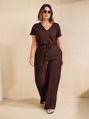 Marrón - Friends Like These Short Sleeve Jersey Textured Jumpsuit - Imagen 3 de 6
