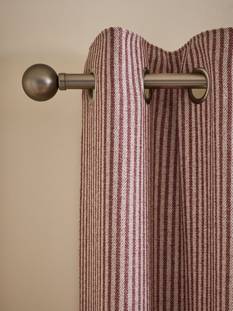 Burgundy Red Brushed Stripe Super Thermal Eyelet Curtains - Image 2 of 6