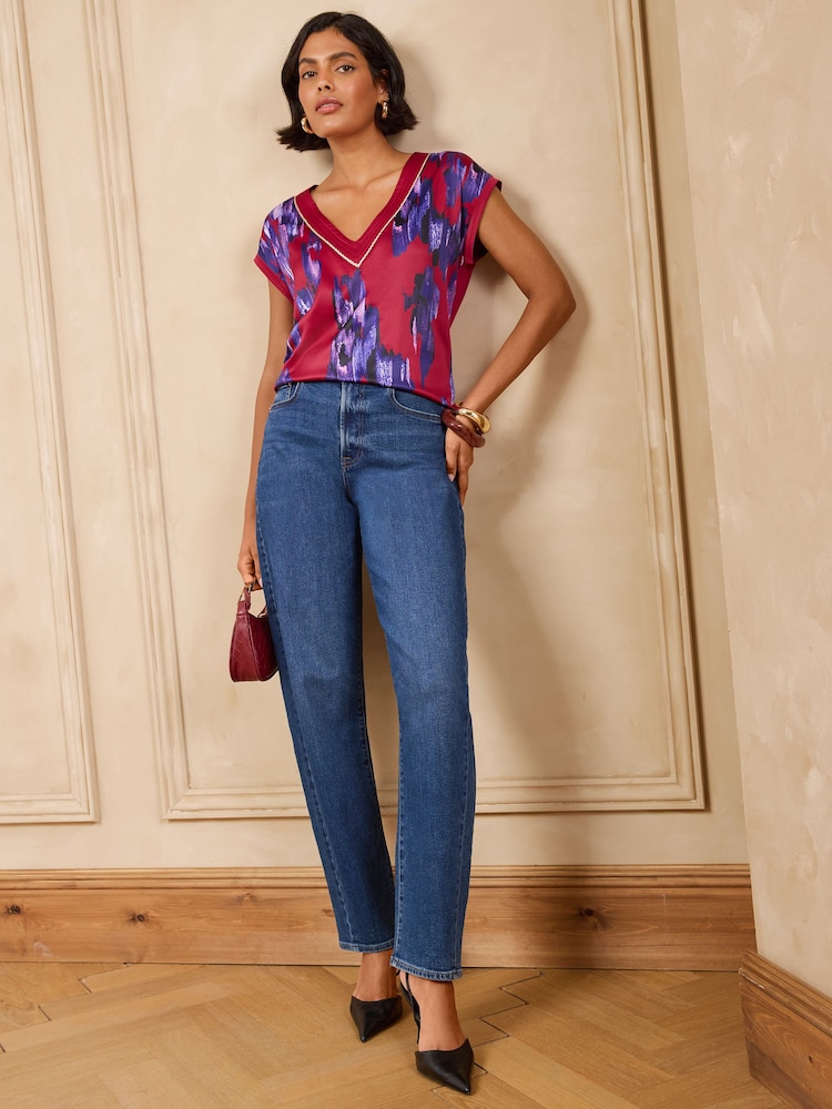 紅色動物印花 - Love & Roses V-Neck Satin Front Jersey Back T-Shirt - 圖片 1/5