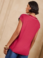 紅色動物印花 - Love & Roses V-Neck Satin Front Jersey Back T-Shirt - 圖片 5/5