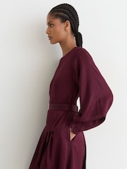 Rojo baya - Vestido a media pierna con cinturón de tela pata de gallo a cuadros de Reiss Kea - Imagen 3 de 7
