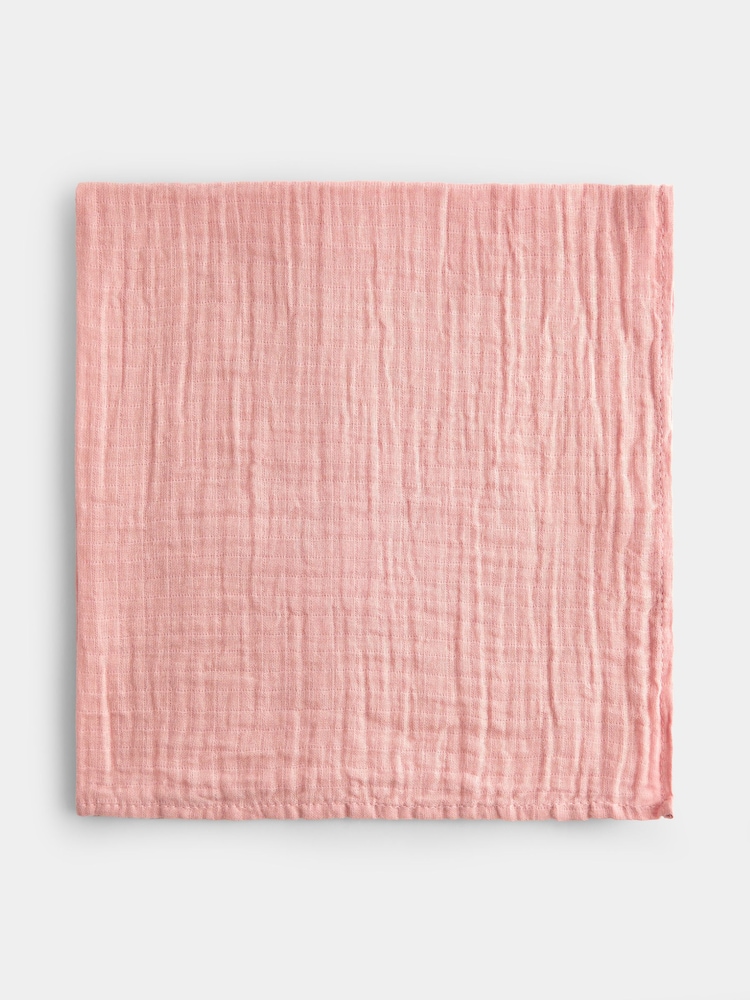 JoJo Maman Bébé Pink Strawberries & Cherries 6-Pack Soft Muslins - Image 2 of 5 JoJo Maman Bébé Pink Strawberries & Cherries 6-Pack Soft Muslins - Image 2 of 5