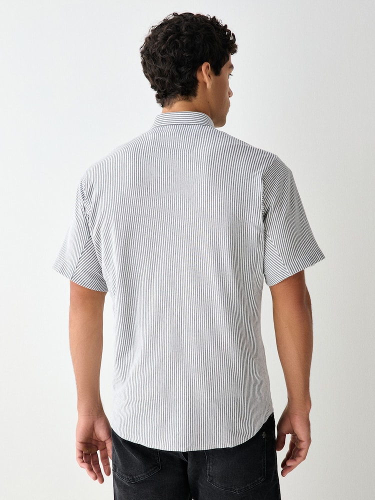 BOSS Blue Dymova Regular Fit Short Sleeve Stretch Shirt - Image 2 of 4 BOSS Blue Dymova Regular Fit Short Sleeve Stretch Shirt - Image 2 of 4