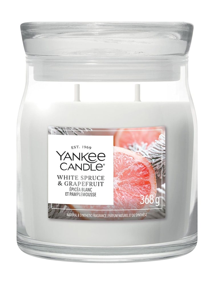 Yankee Candle Vanilla Lime Signature Medium Jar Boxed Candle - Image 3 of 3 Yankee Candle Vanilla Lime Signature Medium Jar Boxed Candle - Image 3 of 3