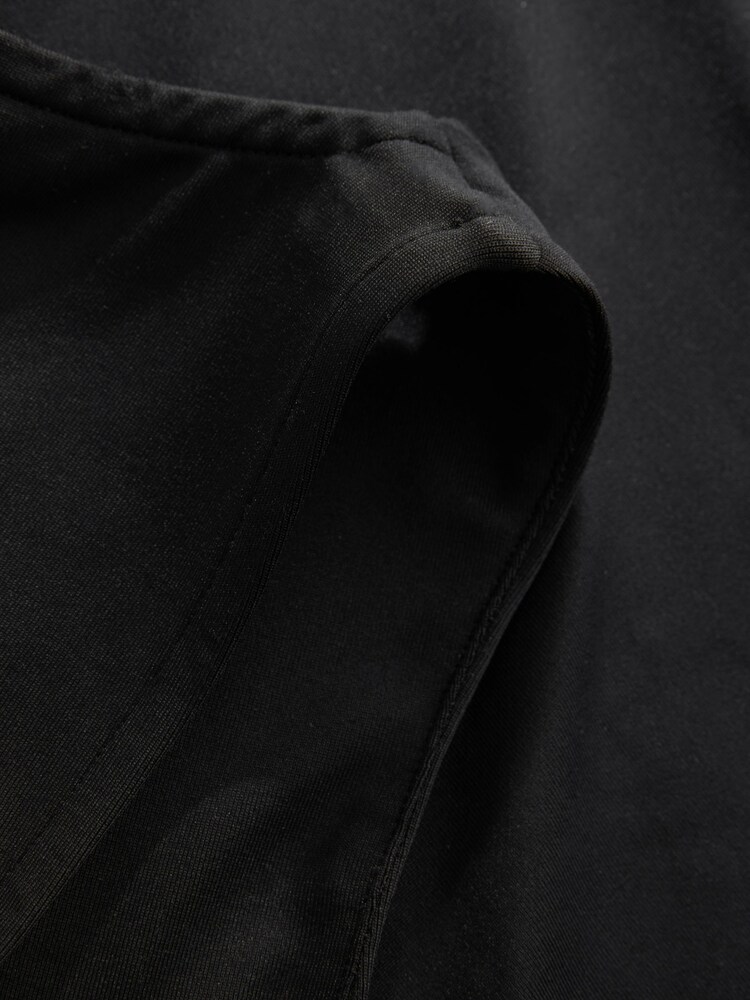 Black Soft Touch Slinky Boat Neck Sleeveless Top - Image 7 of 7
