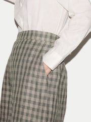 Jigsaw Green Mara Linen Checked Shorts - Image 2 of 6