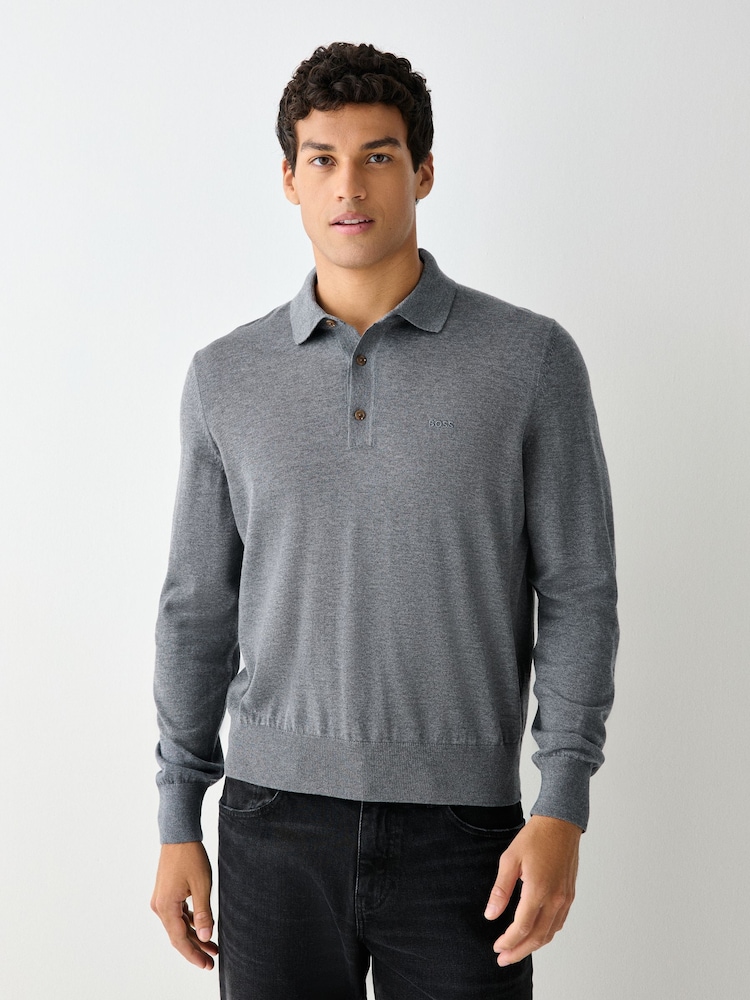 אפור - BOSS Lancione Logo Knitted Polo Shirt - תמונה 1 מתוך 4 אפור - BOSS Lancione Logo Knitted Polo Shirt - תמונה 1 מתוך 4