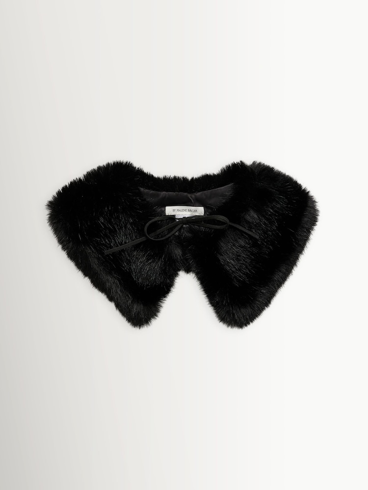 By Malene Birger Black Cowie Faux Fur Collar Scarve - Image 2 of 2 By Malene Birger Black Cowie Faux Fur Collar Scarve - Image 2 of 2