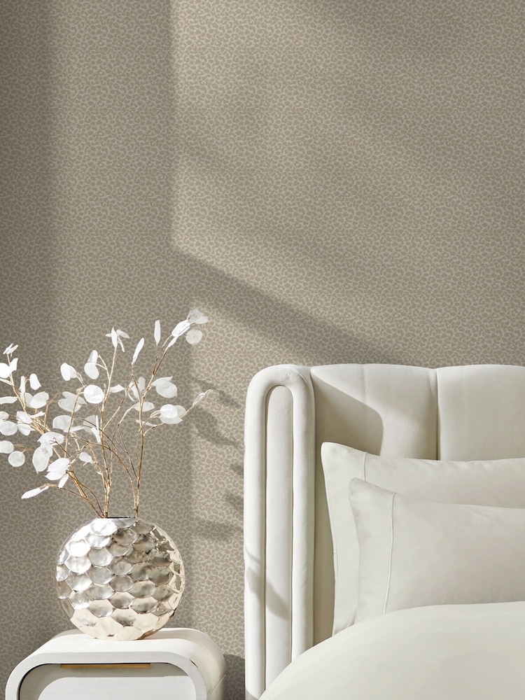 Cream Luxe Leopard 10M Wallpaper - Image 1 of 5