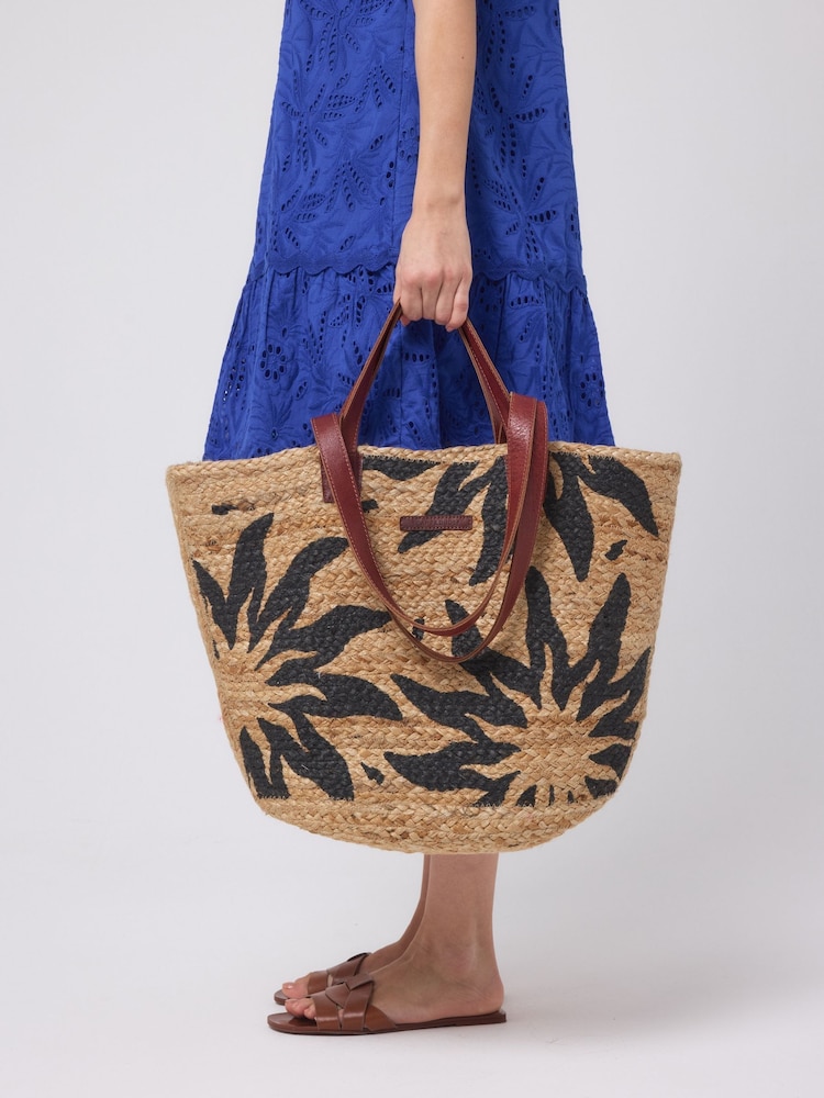 SCAMP & DUDE Natural Sunstar Straw Basket Bag - Image 1 of 2 SCAMP & DUDE Natural Sunstar Straw Basket Bag - Image 1 of 2