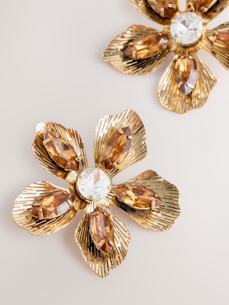 Gold Tone Flower Sparkle Stud Earrings - Image 2 of 7