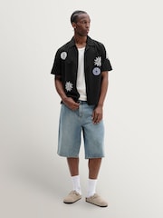 Wax London Black Didcot Round Applique Short Sleeve Shirt - Image 6 of 12
