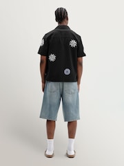 Wax London Black Didcot Round Applique Short Sleeve Shirt - Image 8 of 12