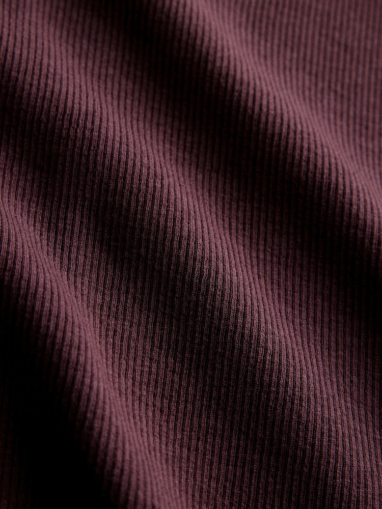 The Set 5 Pack V-Neck Ribbed Long Sleeve T-Shirts Brown/Pink/Purple/Clay/Taupe - Image 8 of 8 The Set 5 Pack V-Neck Ribbed Long Sleeve T-Shirts Brown/Pink/Purple/Clay/Taupe - Image 8 of 8