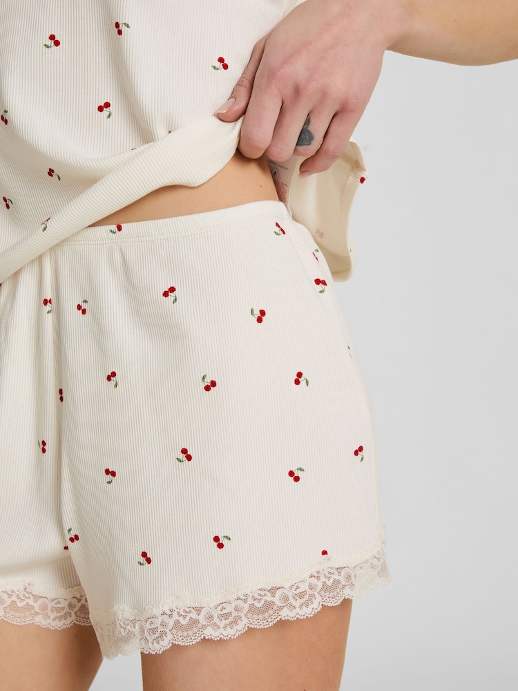 Hunkemoller White Jersey Lace Pyjamas Set - Image 2 of 5