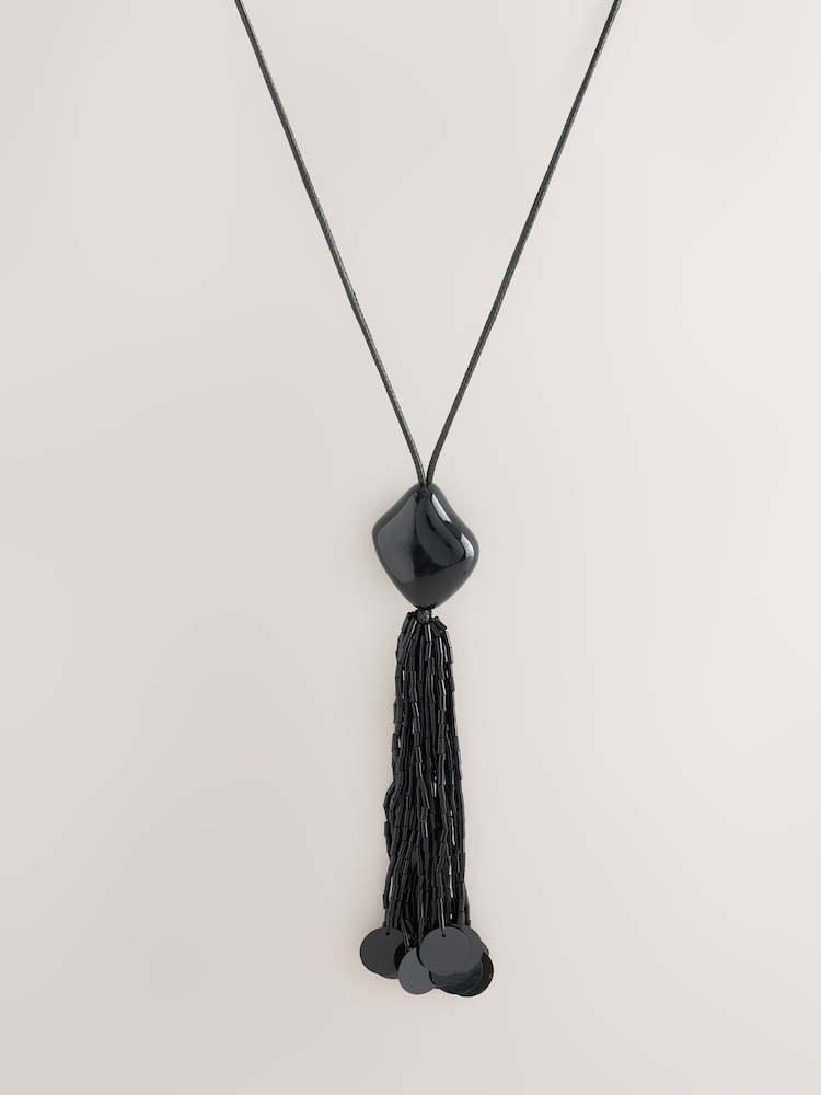 Black Long Tassel Pendant Necklace - Image 1 of 3 Black Long Tassel Pendant Necklace - Image 1 of 3