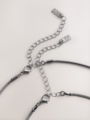 Black Layered Long Necklace - Image 4 of 4