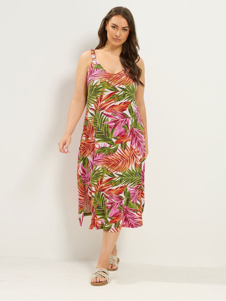 Yours Curve Pink All Over Print Throw On Dress - Image 2 of 5 Yours Curve Pink All Over Print Throw On Dress - Image 2 of 5