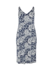 Yours Curve Blue All Over Print Throw On Dress - Image 5 of 5