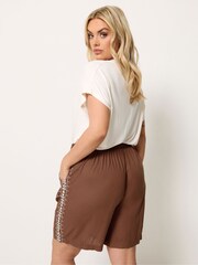Yours Curve Brown Bead Trim Embroidered Shorts - Image 2 of 5