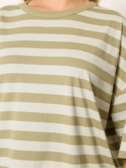 Yours Curve Natural Stripy Boxy T-Shirt - Image 4 of 5