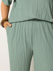 Yours Curve Green Bubble Textured Elastic Trousers - Image 4 of 5