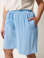 Yours Curve Blue Scallop Trim Shorts - Image 4 of 5