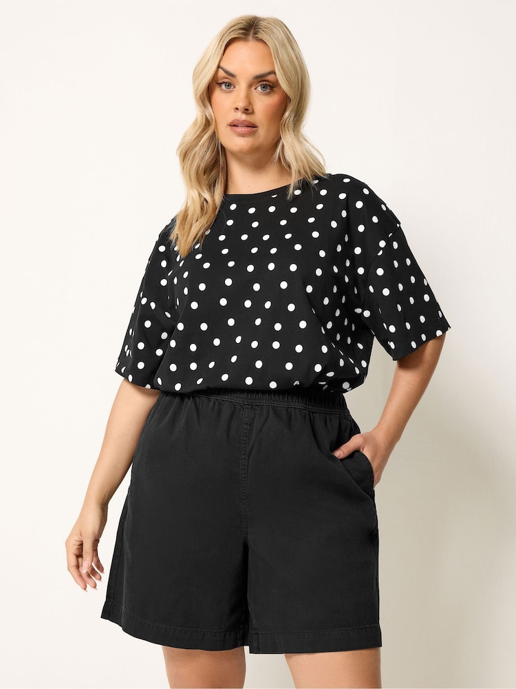Yours Curve Black Denim Shorts - Image 1 of 5 Yours Curve Black Denim Shorts - Image 1 of 5