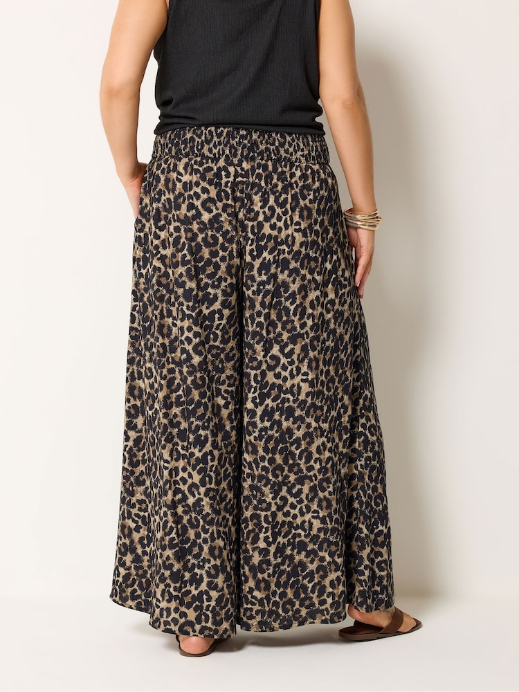 Yours Curve Brown Shirred Waist Wide Leg Trousers - Image 2 of 5 Yours Curve Brown Shirred Waist Wide Leg Trousers - Image 2 of 5