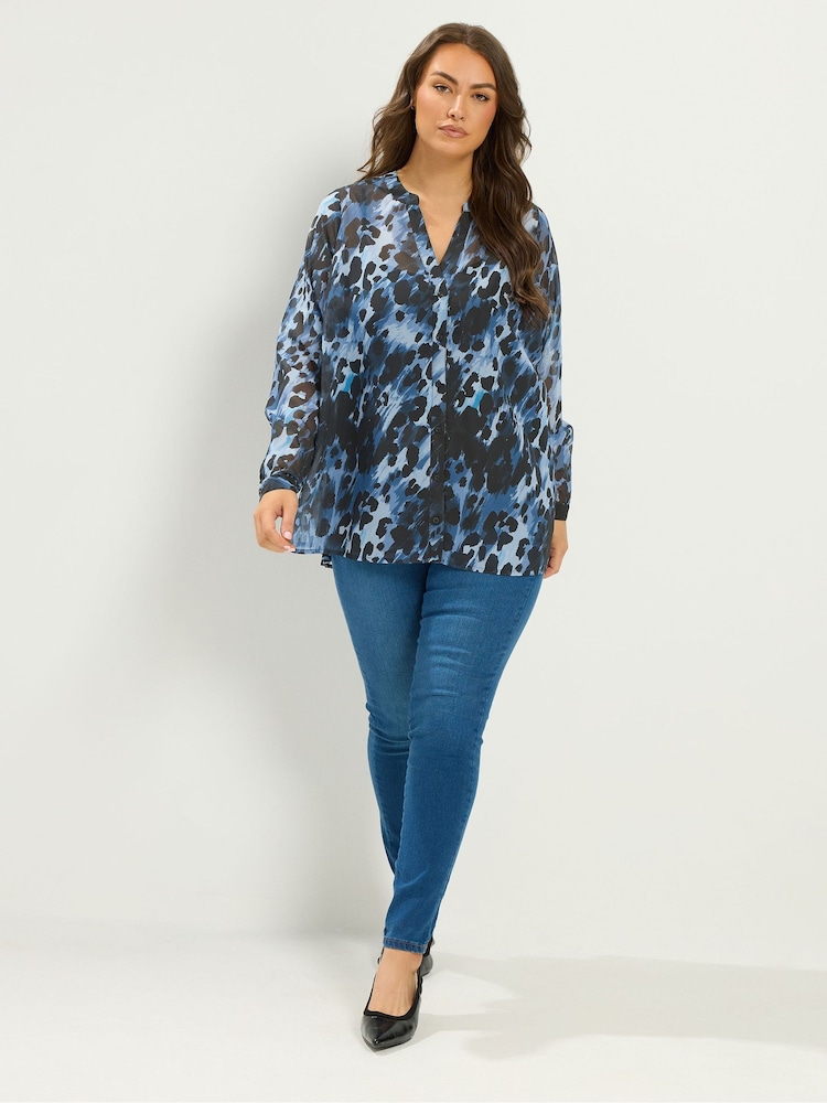 Yours Curve Blue Pleated Back Shirt - Image 2 of 6