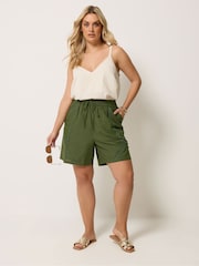 Verde - Yours Curve Crochet Drawstring Shorts - Imagen 2 de 5
