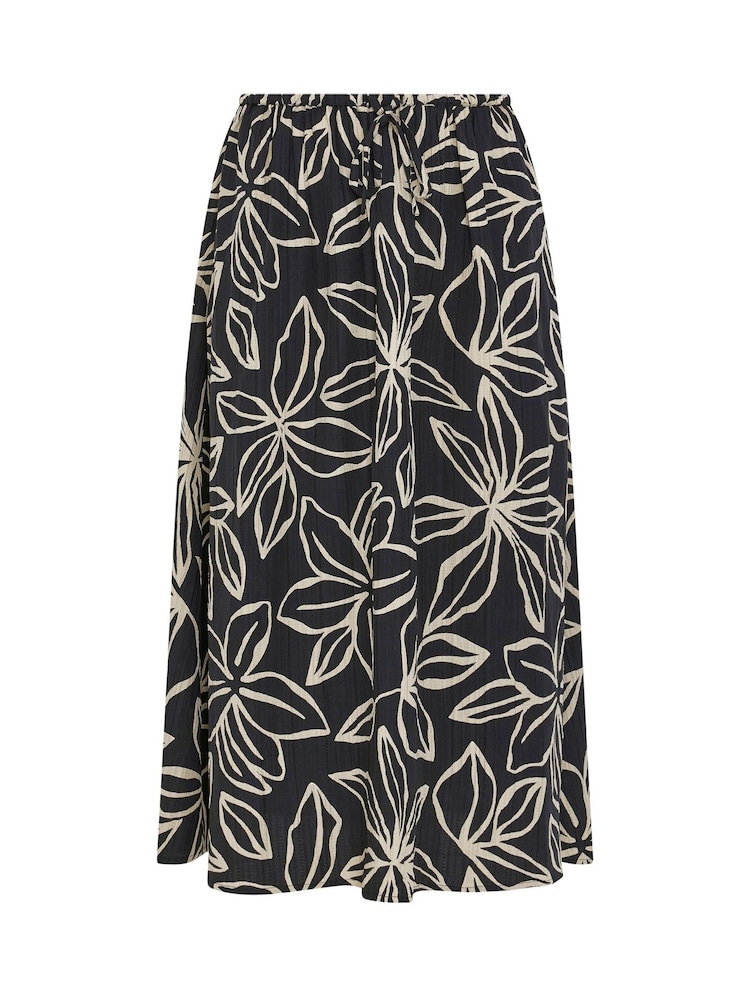 Yours Curve Black Ground Textured Maxi Skirt - Image 5 of 5