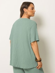 Yours Curve Green Bubble Textured Top - Image 3 of 5
