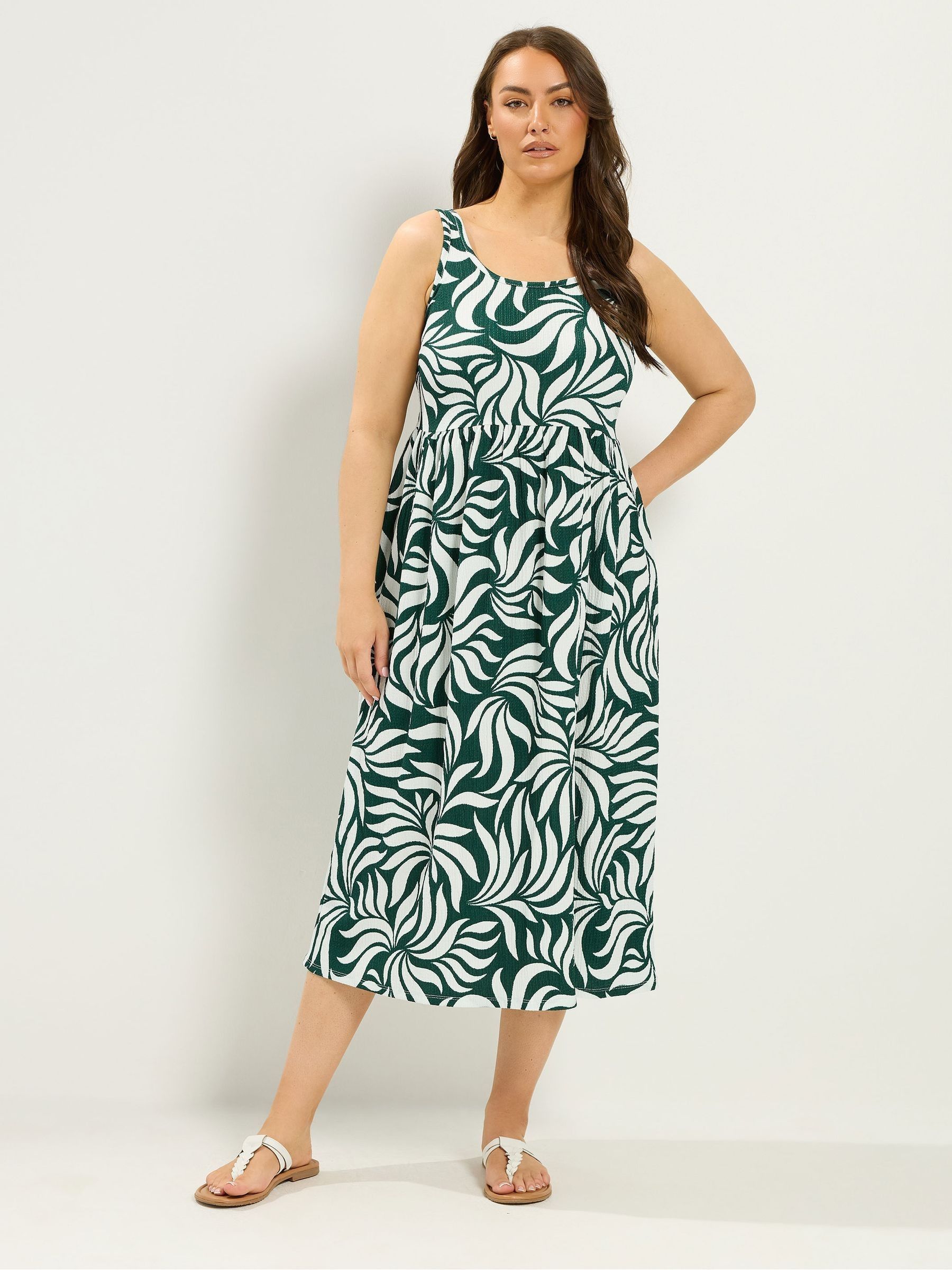 Buy Yours Curve Green Short Sleeve Textured Smock Dress from the