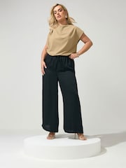 Yours Curve Natural London Drape Shoulder Top - Image 3 of 5