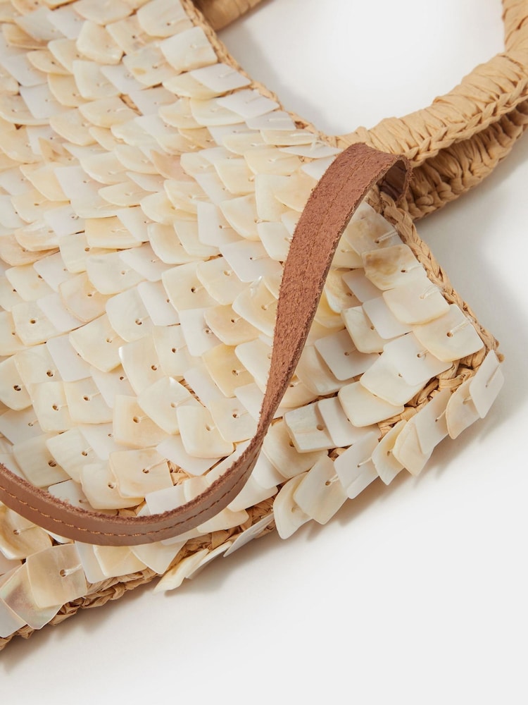 Accessorize Cream Mother of Pearl Raffia Handheld Bag - Image 2 of 3