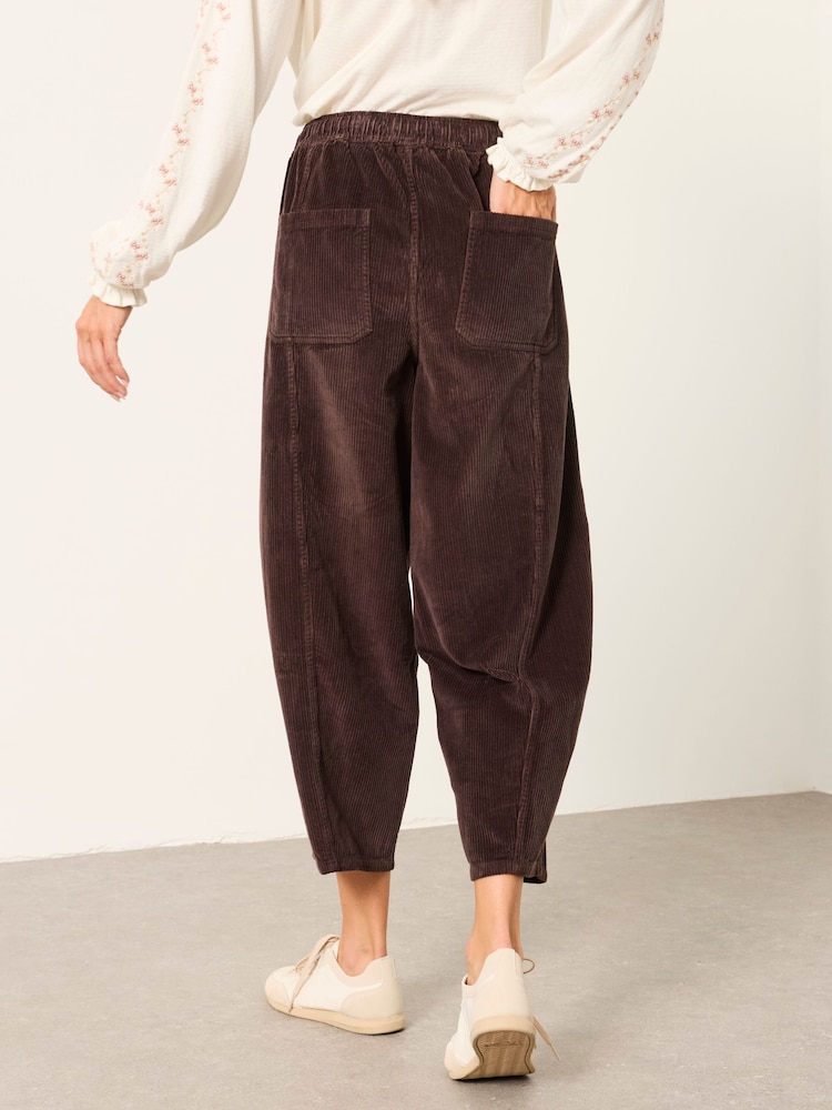 FatFace Alev Brown Barrel Cropped Cord Trousers - Image 2 of 6 FatFace Alev Brown Barrel Cropped Cord Trousers - Image 2 of 6