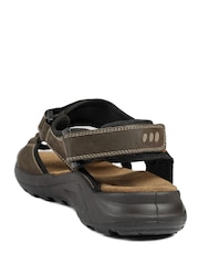 بني - Pavers Dual Fasten Comfort Sandals - صورة 3 من 5