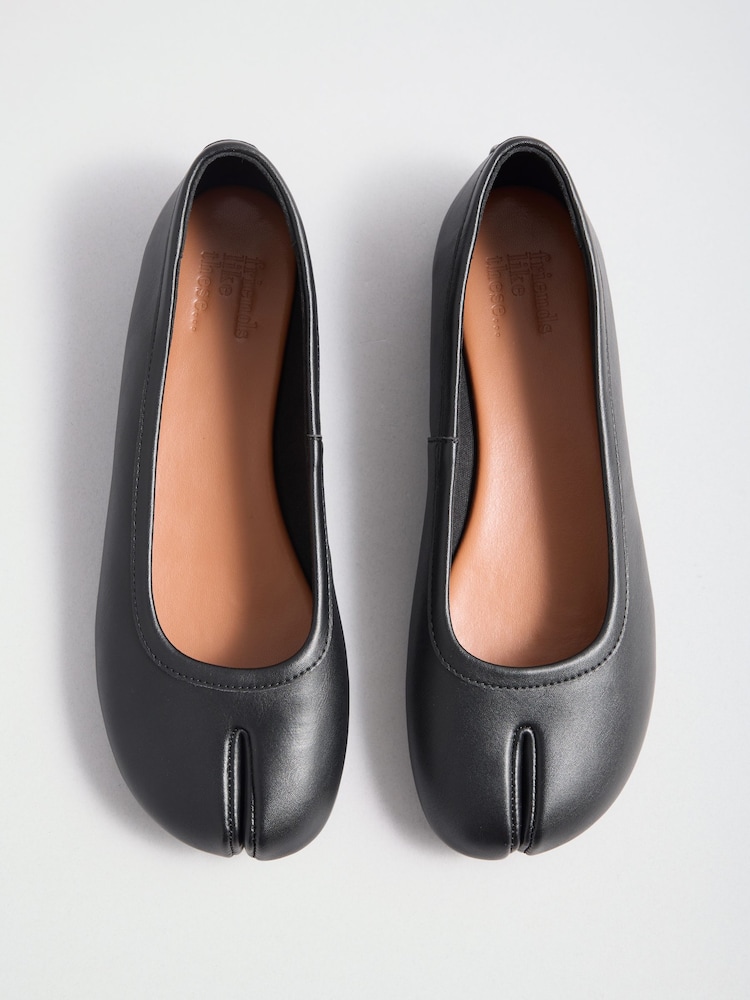 Friends Like These Faux Leather Split Toe Flat Ballerina Shoes - Imagen 1 de 4