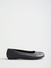 Friends Like These Faux Leather Split Toe Flat Ballerina Shoes - Imagen 2 de 4