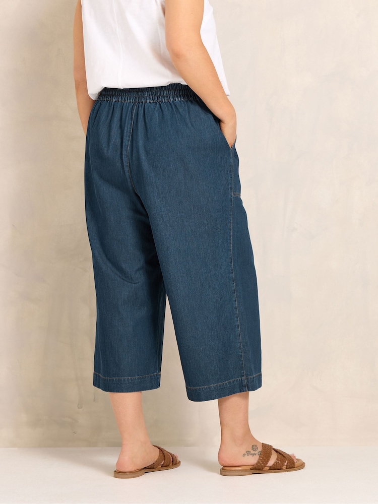 Evans Blue Cropped Wide Leg Pull On Trousers - Image 2 of 5 Evans Blue Cropped Wide Leg Pull On Trousers - Image 2 of 5