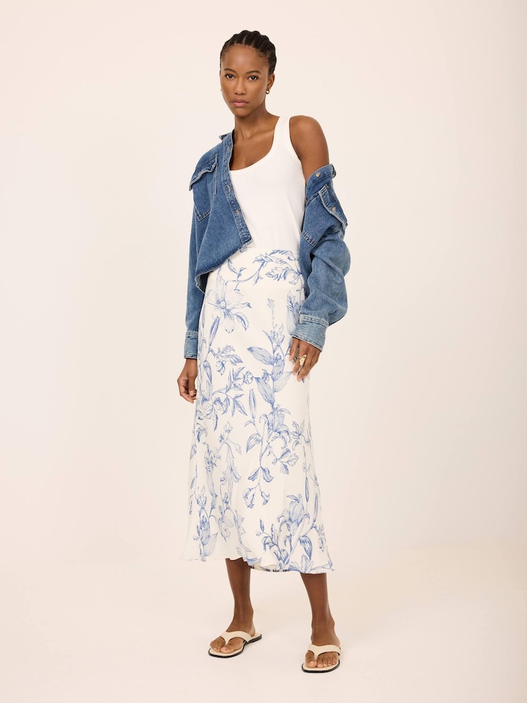 Mint Velvet Blue Floral Print Slip Skirt - Image 2 of 7