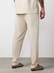 Gym King Signature Woven Joggers - صورة 2 من 3