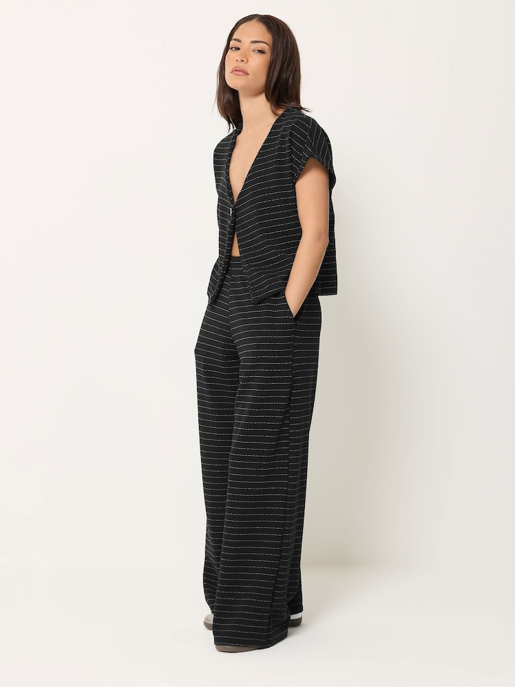 PixieGirl Petite Stripe Button Top & Wide Leg Trousers Set - Изображение 1 5