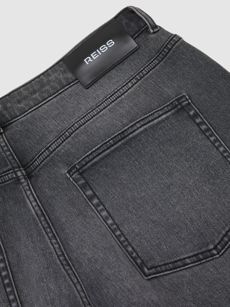 Reiss Washed Black Rathbone Relaxed-Fit Cropped Jeans - Image 6 of 6 Reiss Washed Black Rathbone Relaxed-Fit Cropped Jeans - Image 6 of 6