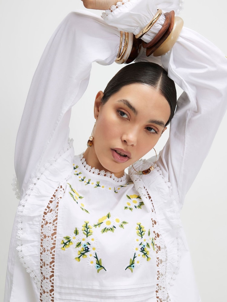 River Island White Daisy Embriodery Frill Blouse - Image 2 of 4